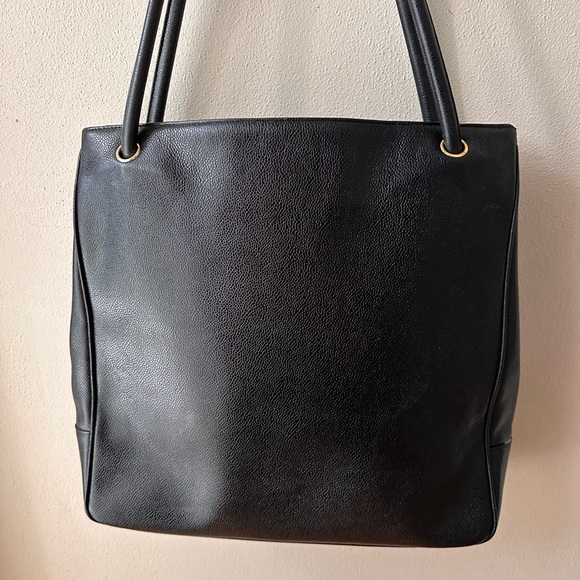 Auth CHANEL Caviar Leather Large Shoulder Tote Bag - Picture 2 of 7